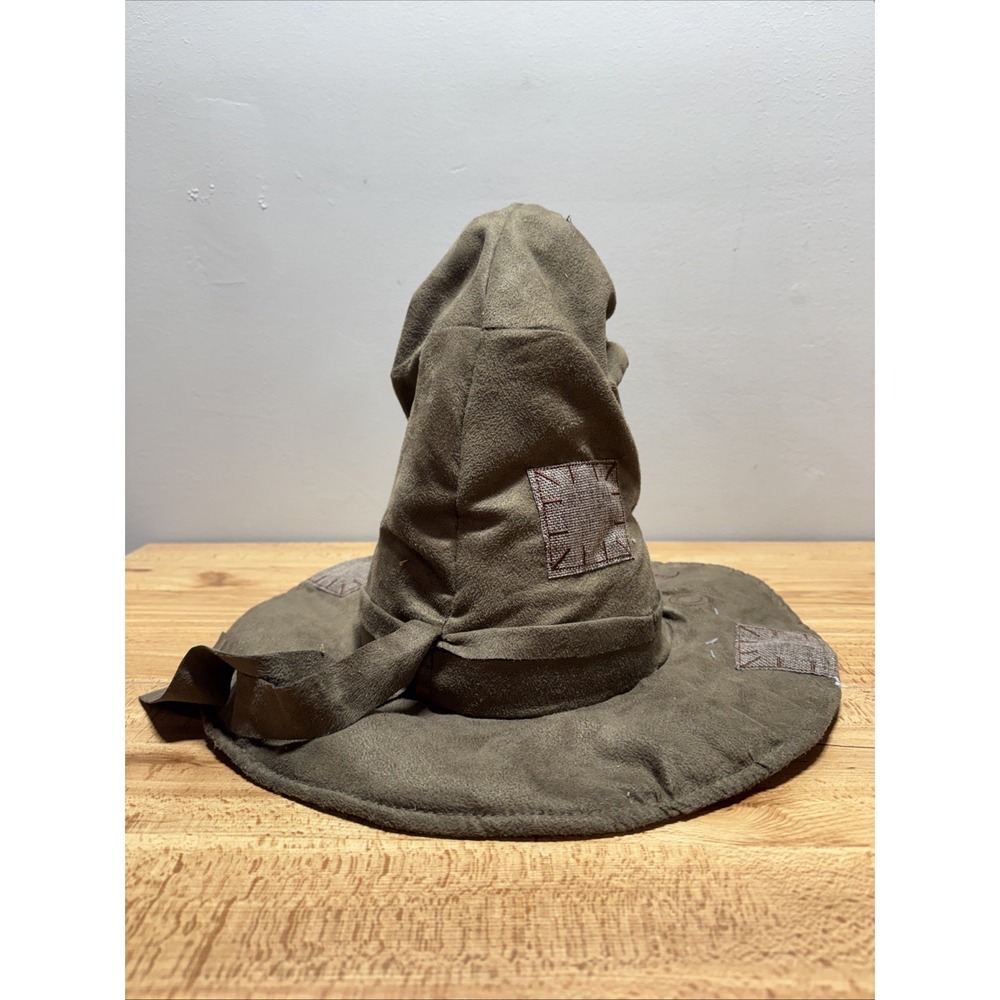 Spinmaster Harry Potter Talking Sorting Hat Works Talk Moves Halloween Costume - Picture 3 of 7